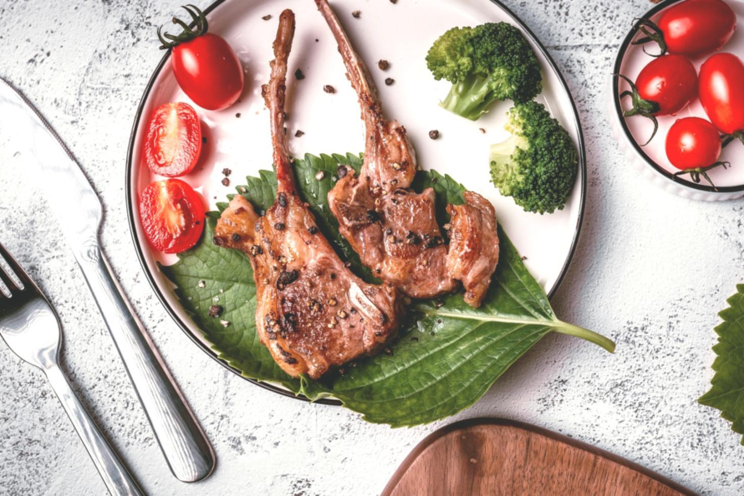 Packaged meals ready for customers